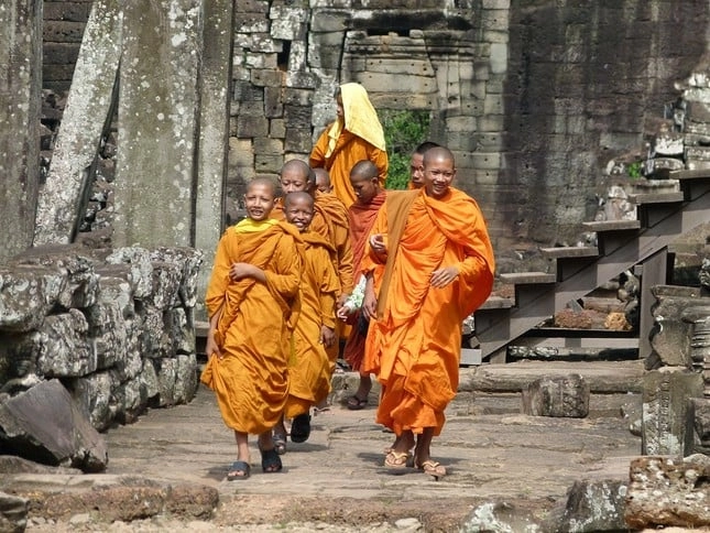 Bậc chân nhân không quý mình, chẳng khinh người-0