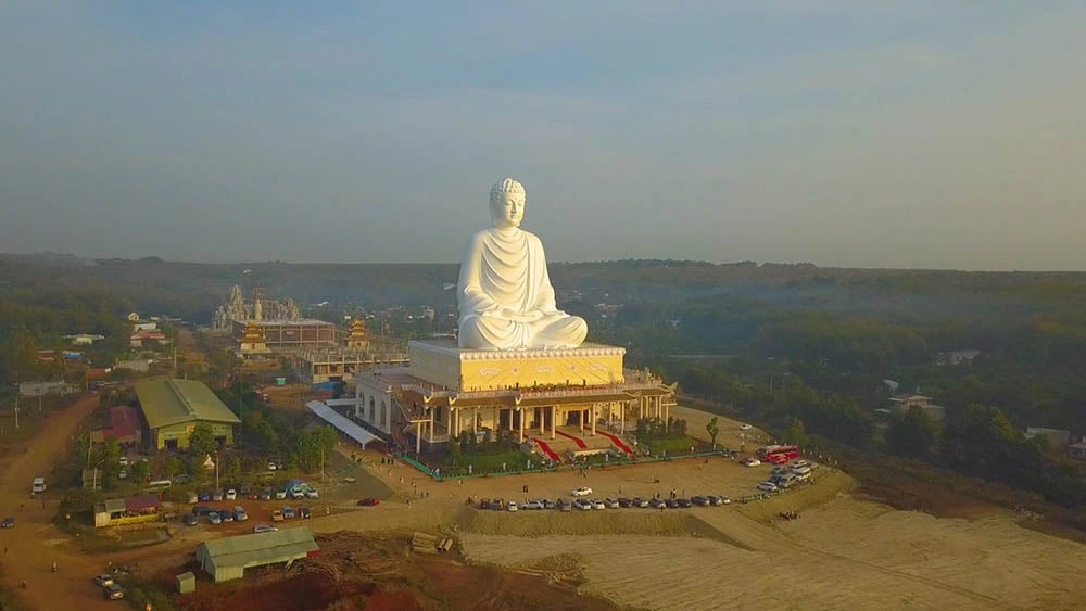 Chiêm ngưỡng những tượng Phật lớn nhất Việt Nam-6