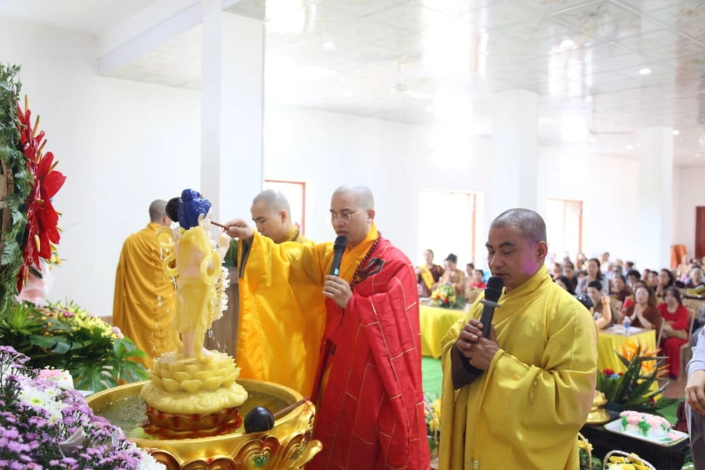 Thái Bình: Chùa Phúc Duyên tổ chức đại lễ Phật đản PL.2568 và đúc tượng Phật Thích Ca-3