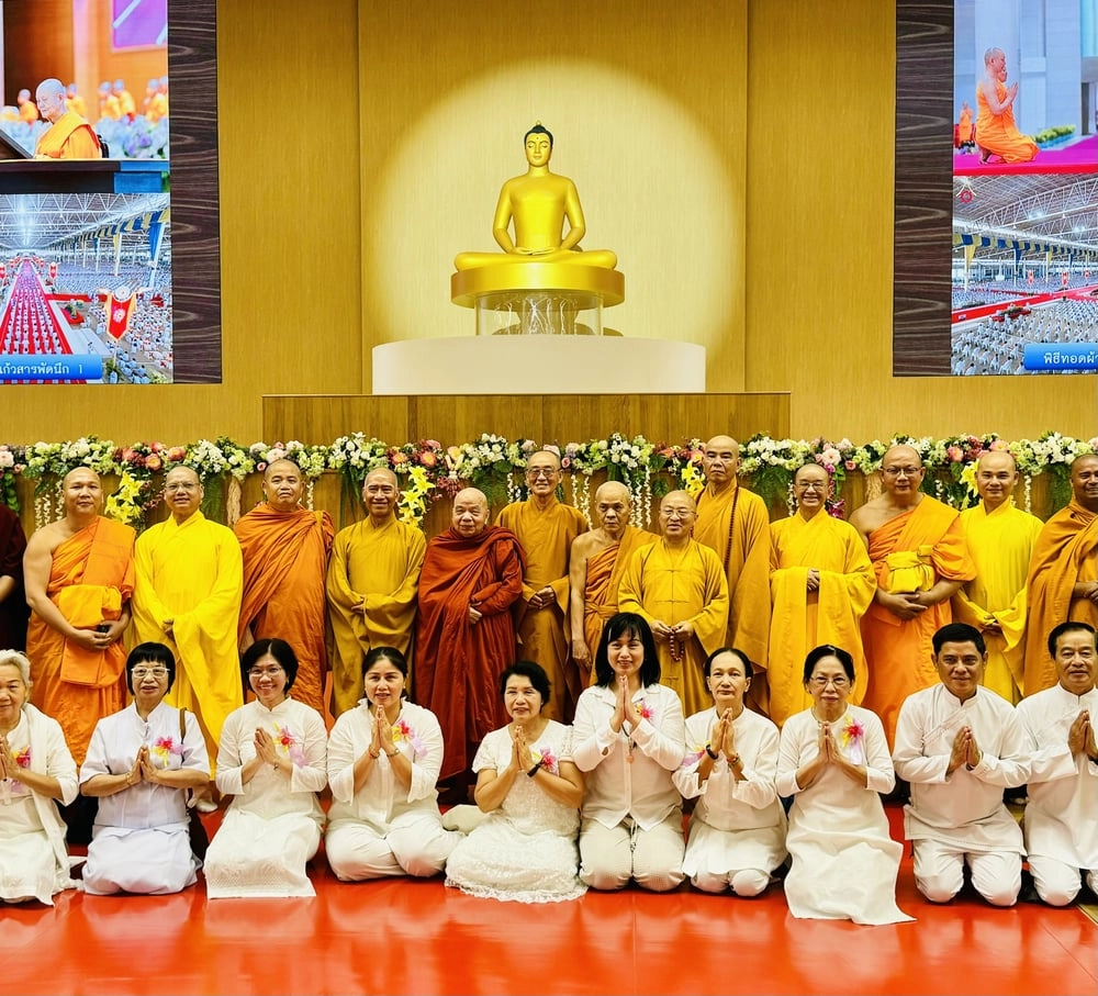 Thái Lan: Lễ cúng dường 10.000 chư Tăng trong nước và quốc tế tại giảng đường Wat Phra Dhammakaya-1